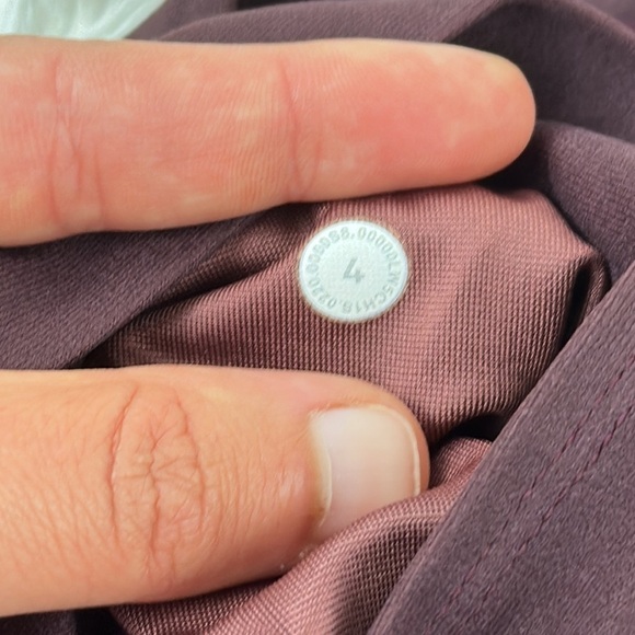 Lululemon Mapped Out High Rise Tight 28" *Camo Cassis / Smoky Red - Picture 5 of 5